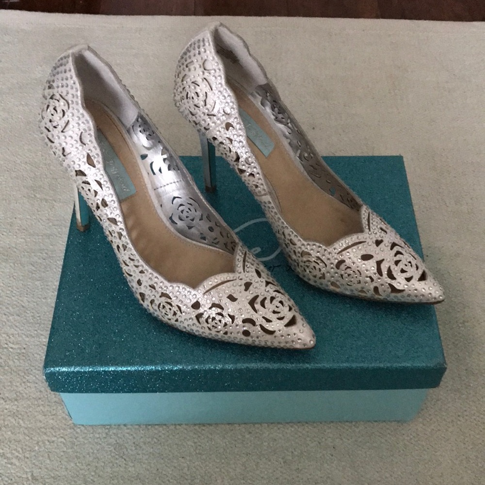 Blue by Betsey Johnson Heels